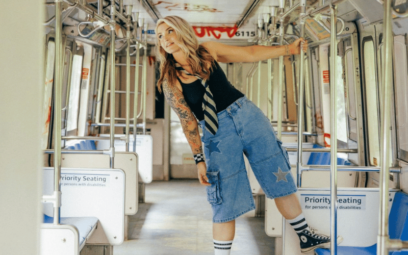 Grace Graber releases confident, declarative new single “Jericho”